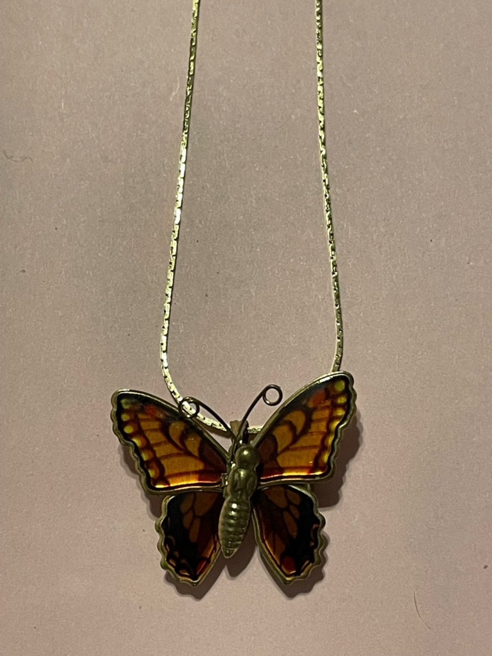 Vintage Butterfly Brooch / Pendant Gold Tone Chain #9207